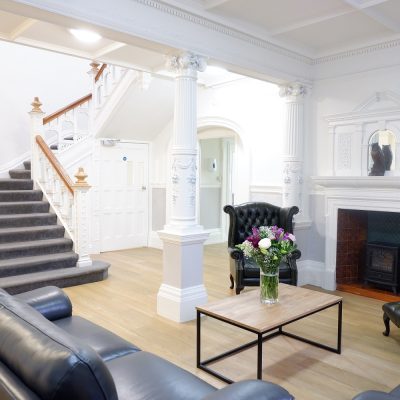 Broadway Lodge living room