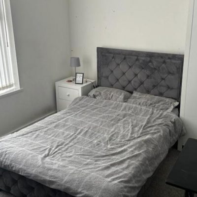 THH Bedroom web 400x400 1