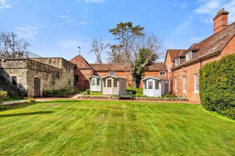 Clouds House Wiltshire Residential Rehab Clouds House Wiltshire Residential Rehab